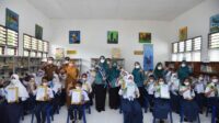 Bunda Literasi Batu Bara Ajak Siswa Gemar Membaca dan Peduli Lingkungan