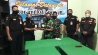 Ada Apa Senkom Mitra Polri Kunjungi Markas Koramil 01/Laweyan, Ini Jawabannya