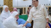 Safari Ramadhan di Masjid Raodhatul Jannah Mallawa Tuwung, Bupati Barru bertemu Teman masa Kuliah Seasrama di Gappembar