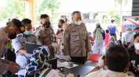 Polres Pekalongan Gelar Vaksinasi Massal dan Penyerahan Bantuan BTKLWN