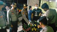 Polisi Berhasil Temukan Puluhan Miras yang Disembunyikan di 4 Warung di Kajen