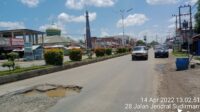 Diduga Perbaikan Jalan Ujung Batu penuh Tambal Sulam,hingga kembali rusak Parah, karena Kurang Pengawasan saat Pengerjaannya.