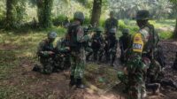 Prajurit Yonif Raider 100/PS Jalani Latihan Taktis Regu