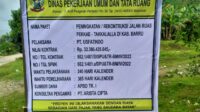 Kontraktor Proyek Jalan Poros Pekkae-Takkalala MC.0 di Bulan April dan Pasang Papan Bicara, sampai hari ini tidak ada Kegiatan Lagi