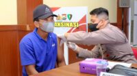 Dalam Rangka Hari Bhayangkara Ke-76, Polda Sulsel Menggelar Vaksinasi dan Pengobatan Gratis