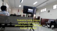 Sidang Ke-9 Kasus Papan Bunga, Saksi Verbalisan Sebut Salah Ketik, Hakim Terlihat Santuy