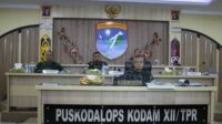 Kasdam XII/Tpr Terima Paparan Renlakgiat TMMD ke-114