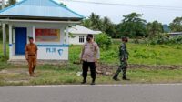 Sinergitas TNI-Polri Pemantauan dan Penyekatan Pos PMK di Perbatasan Sarjo.