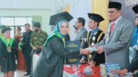 Bupati Ir H.Suardi Saleh, M.Si Hadiri Wisuda Sarjana STIA Al-Gazali Barru di Gedung Islamic Center Kota Barru