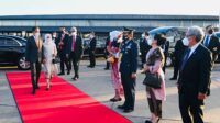 Dari Tokyo, Presiden Jokowi dan Ibu Iriana bertolak Ke Seoul
