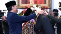 Presiden Joko Widodo Anugerahkan Tanda Kehormatan bagi 127 Tokoh