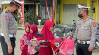 Marak Penggunaan Sepeda Listrik oleh Anak-anak, Satlantas Polres Mamuju Tengah Berikan Imbauan