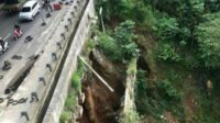 Longsor di Pinggir Jalan Cekreteg Bogor Sukabumi Belum Juga Diperbaiki