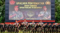 Penyematan Baret Merah & Brevet Komando Kopassus, Kapolri: Ini Penghargaan yang Luar Biasa Bagi Polri