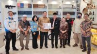 Ketua MPR RI Terima Certificate of Appreciation dari PPWI Nasional