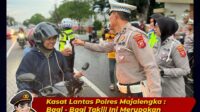 Kasad Lantas Polres Majalengka : Bagi – Bagi Takjil, Merupakan Momen Terbaik Dapat Berikan Manfaat bagi Sesama