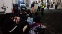 Patroli KRYD Malam amankan 23 Remaja yang Diduga akan Lakukan Tawuran dengan Sepeda Motor Memakai Knalpot Bising 3 Unit di Wilkum Polsek Cibereum
