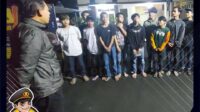 Patroli Presisi Polres Cimahi Amankan Para Remaja Bangunkan Sahur yang Bawa Senjata Tajam