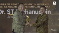 Jaksa Agung Terima Penghargaan ‘Tokoh Inspiratif Penegakan Hukum Humanis’