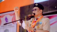 Bupati Barru Hadiri Upacara Hari Pramuka Tingkat Kabupaten Barru ke-63 di Lapangan Desa Cilellang, Kec. Mallusettasi.