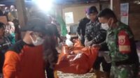 Peduli Korban Banjir, Lantamal VI Makassar Salurkan Bantuan Logistik ke Kabupaten Luwu