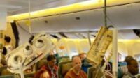 Singapore Airlines Turbulensi Parah, Diduga 1 Orang Tewas.