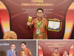 Ketiga Kalinya Bupati Barru Terima Penghargaan dari Acara UHC Awards 2024 di Jakarta
