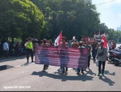 Gerakan Aktivis Peduli Hukum Indonesia (GAPHI) Menggelar Orasi di Kantor KPK Jakarta Selatan, Meminta KPK Periksa Mantan Bupati Bandung Barat Hengky Kurniawan