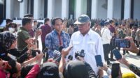 Menteri PUPR Basuki Memberi Keterangan Pers setelah Pengarahan Presiden Jokowi pada Pejabat TNI & Polri di Istana Negara (IKN) Kaltim.