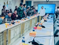 Komisi 5 DPRD Jabar  Menggelar Rapat Forum Kepala Sekolah Swasta (FKSS) SMA Jabar dengan Komisi 5 DPRD Jabar, Terkait Ijazah