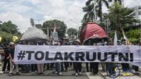 Mengapa Lambat Gerakan Perubahan di Negeri Ini?
