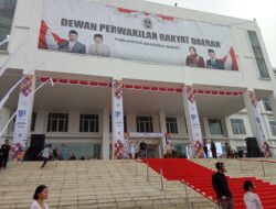 Rapat Paripurna Hari Jadi ke-18 Kabupaten Bandung Barat, hingga Box Mewah Berisi Makanan Basi dan  Buah Busuk