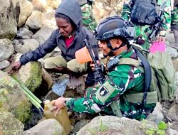 SATGAS YONIF 511/DY Pos Malagay Penuhi Kebutuhan Air Bersih untuk Masyarakat Pedalaman Papua