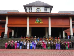 Pimpin Wisuda Prajurit Taruna, Kapolri Tekankan Sinergitas TNI-Polri untuk Wujudkan Indonesia Emas 2045