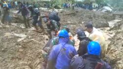 “Pray  for  Bandung Barat”  Bencana Longsor Desa Pasirlangu, akibatkan Korban Meninggal dan Proses Evakuasi Masih Dilakukan untuk Korban Selamat,hingga Korban belum Ditemukan