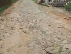 Jalan Berbatu, Tak Tersentuh Pembangunan, Warga Desa Ganjarsari KBB Terlantar! Kemana Anggaran Infrastruktur Mengalir?